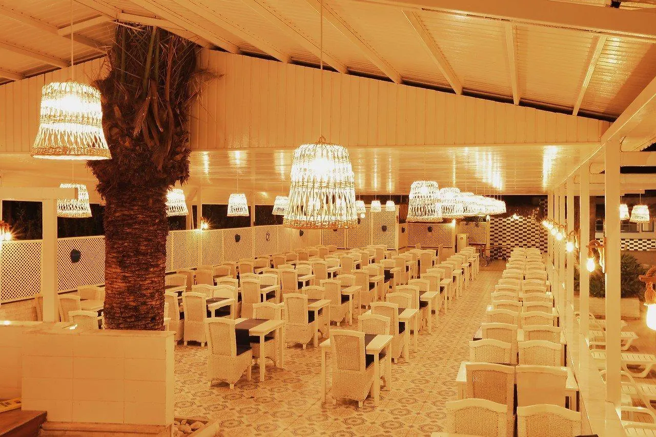 ****  Club Munamar Beach Resort Hotel Marmaris Turkey