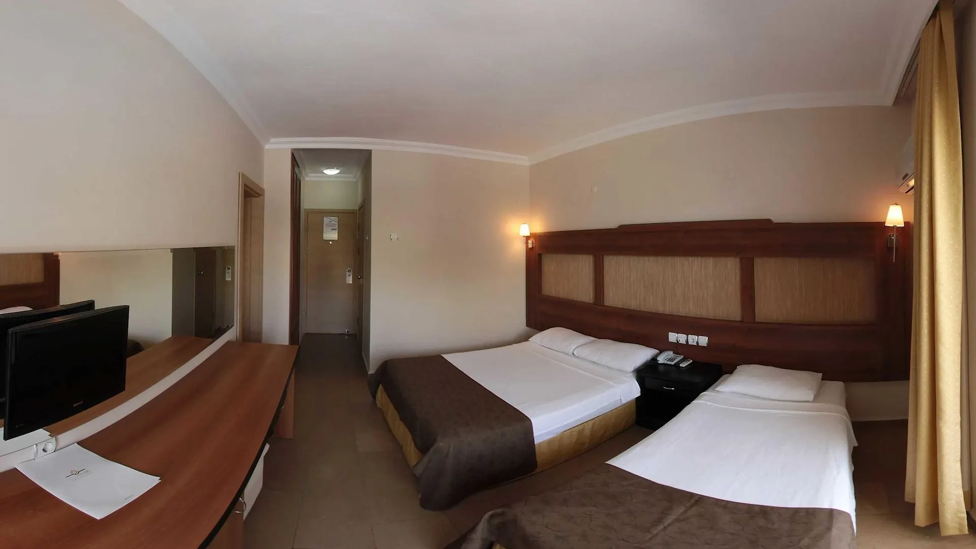 Club Munamar Beach Resort Hotel Marmaris 4*,