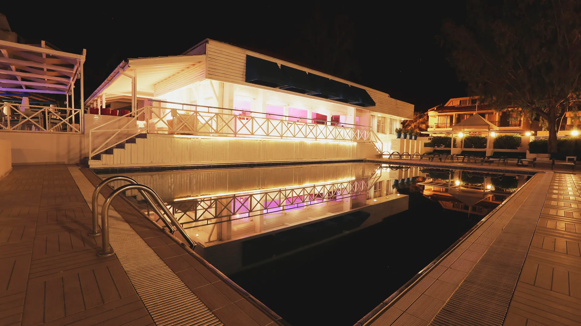 Club Munamar Beach Resort Hotel Marmaris 4*,